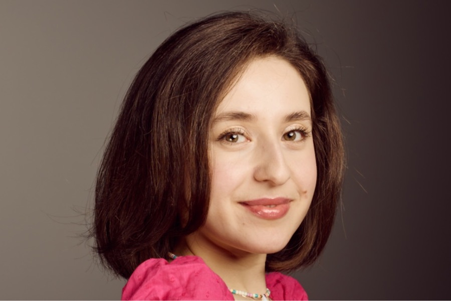 Anush Mnatsakanian